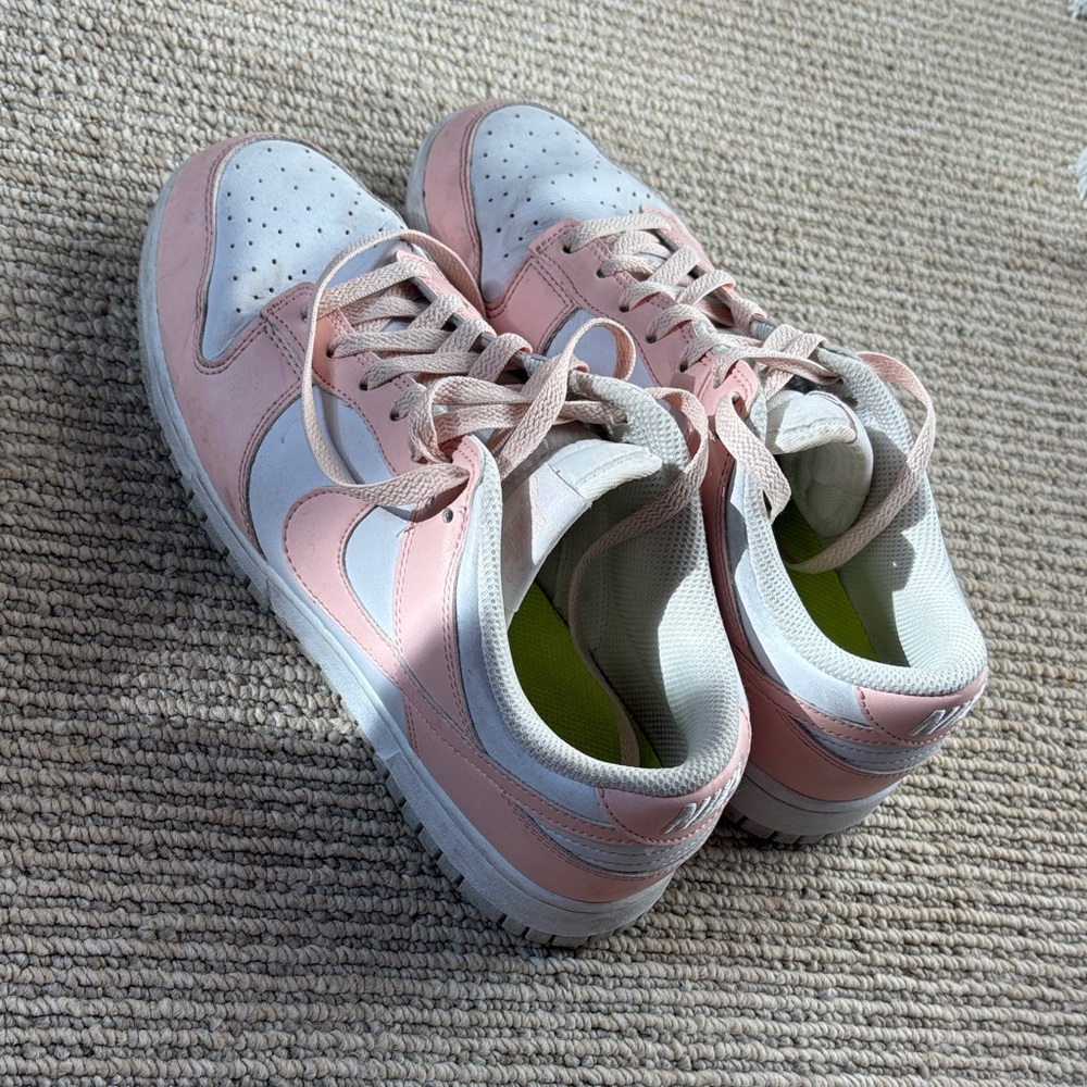 Nike Women's Pink and White dunks